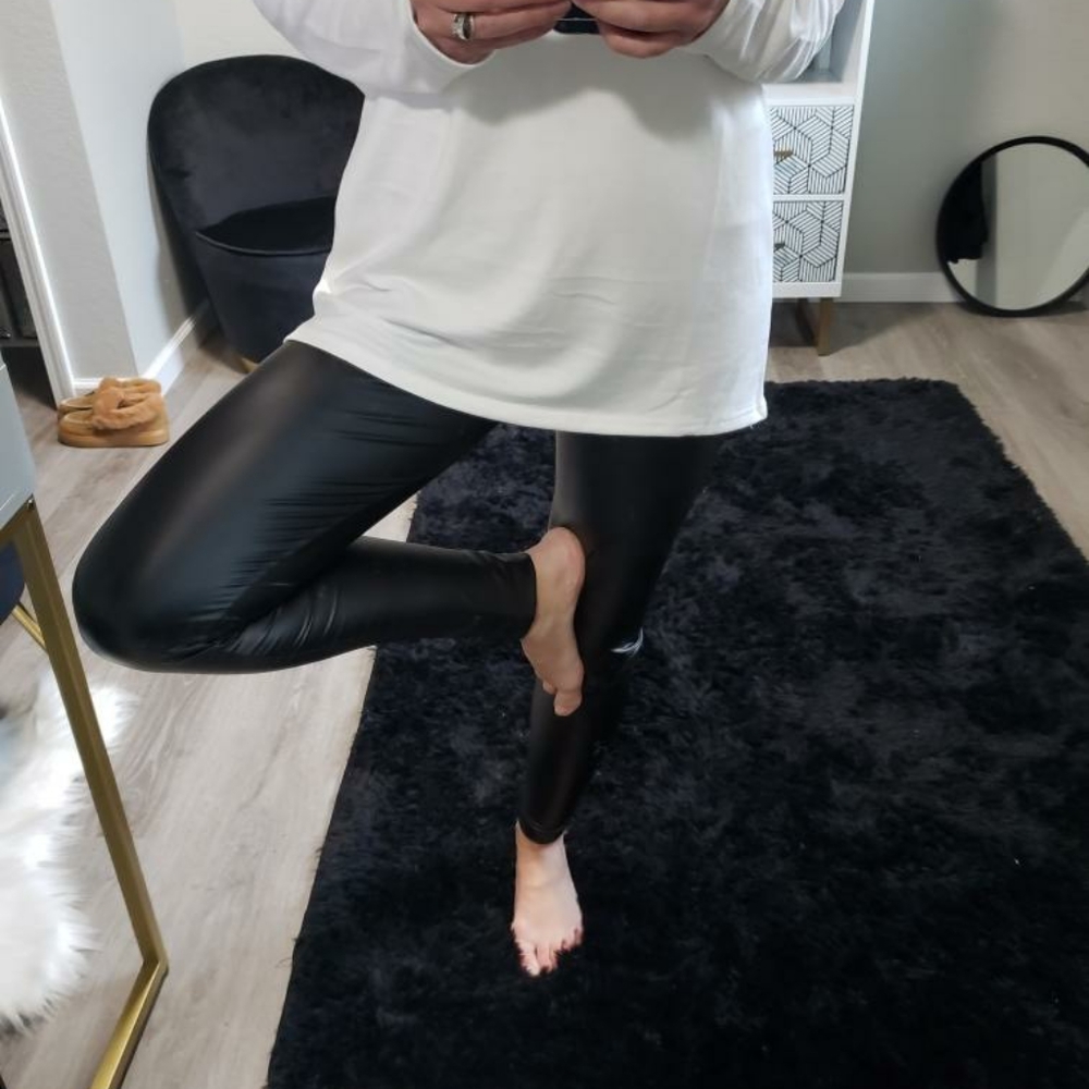 New without tags faux leather leggings